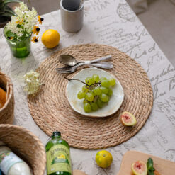 38cm Round Wicker Natural Straw Non-slip Placemat Kitchen Accessorie