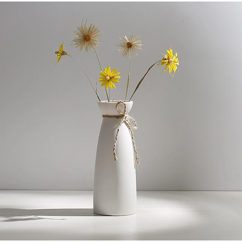 Nordic Ceramic Flower Vase, M Vase