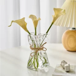 Transparent Glass Flower Vase