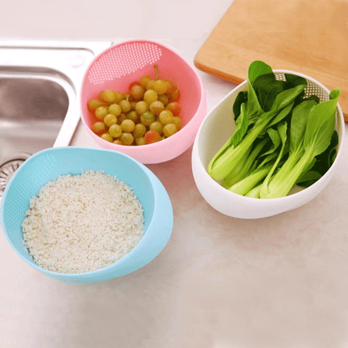 Plastic Rice Washing Colander Strainer Basket for Rice, Vegetables, and Fruits - Image 8